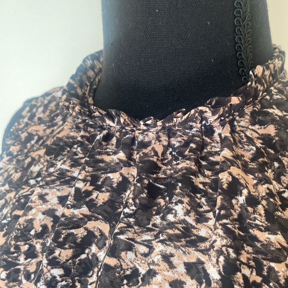 H&M Blouse - Picture 3 of 5